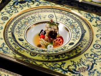 Tiết lộ về bộ bàn ăn lộng lẫy phục vụ dạ tiệc APEC 2017