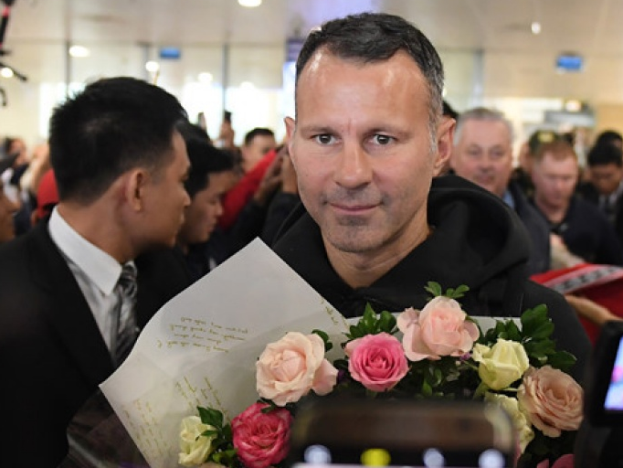 Paul Scholes và Ryan Giggs đã có mặt tại Việt Nam
