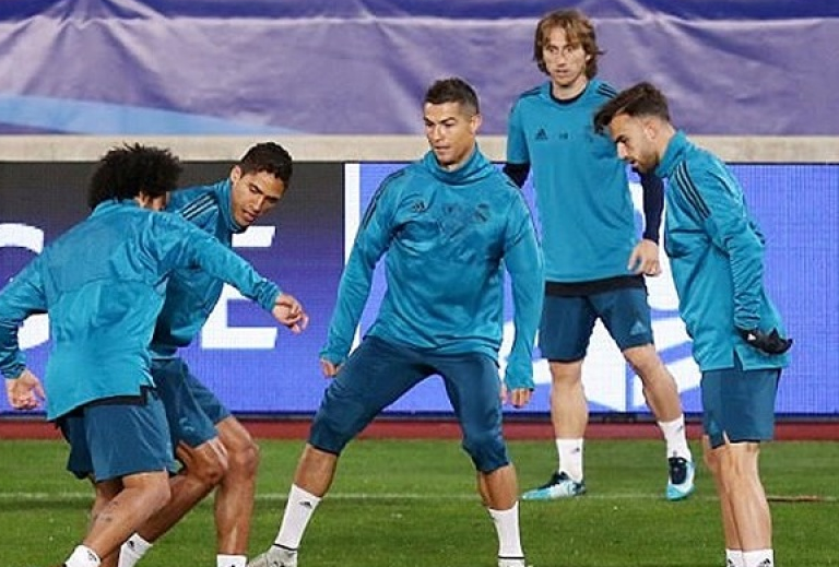 Dàn sao Real Madrid đăm chiêu trên sân tập trước trận gặp APOEL