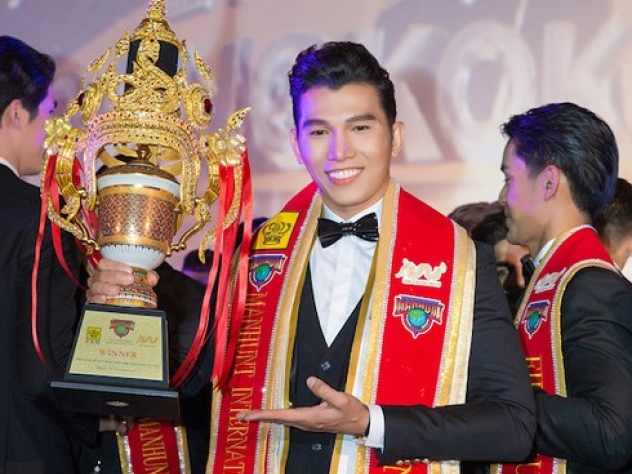 Siêu mẫu Ngọc Tình đăng quang ngôi vị Nam vương Quốc tế 2017