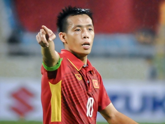 Đội đương kim vô địch Thai League muốn có Văn Quyết