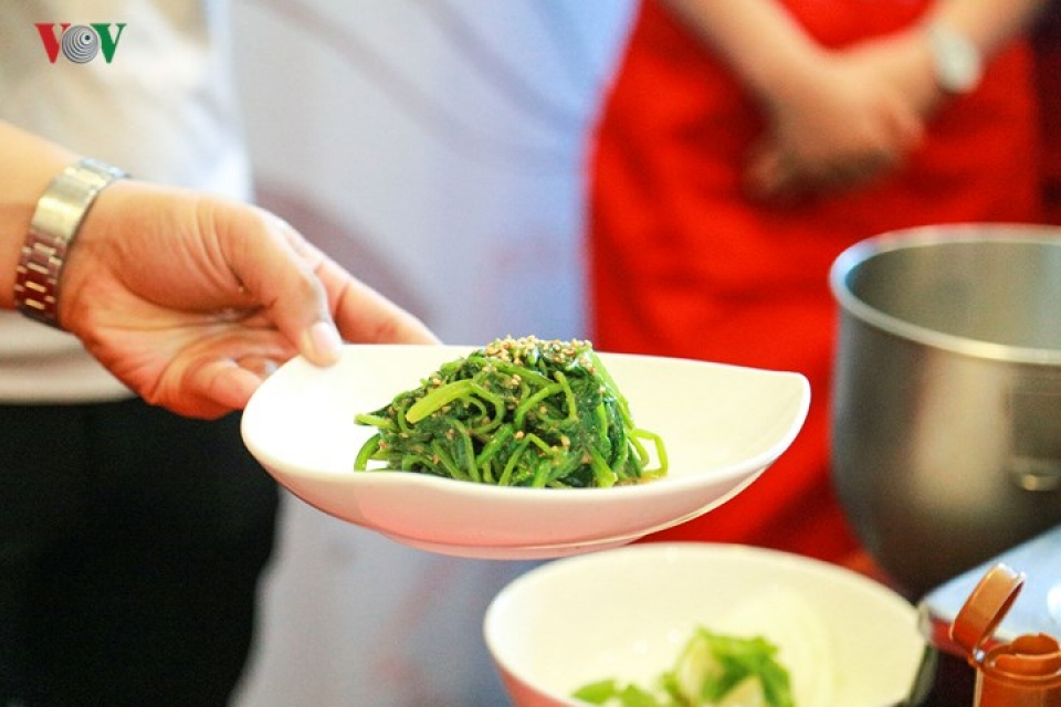 dau bep noi tieng han quoc den viet nam gioi thieu tinh hoa am thuc