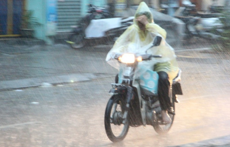 Miền Bắc mưa rào và dông do ảnh hưởng không khí lạnh