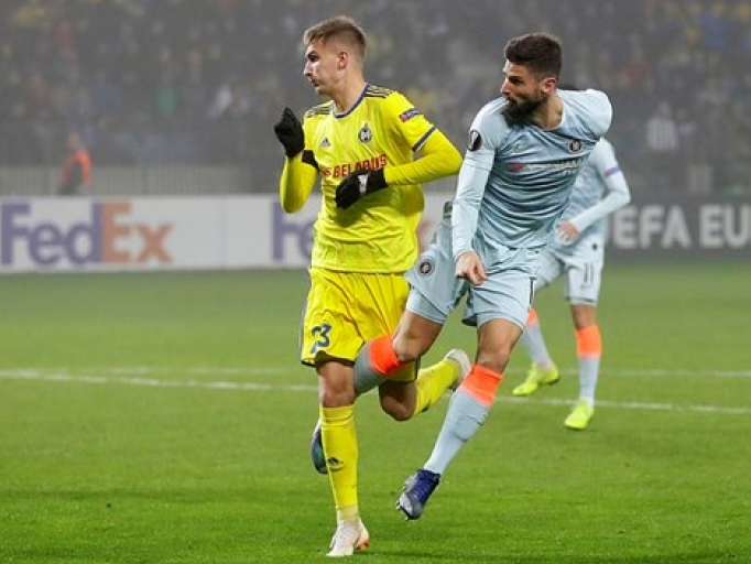 Europa League: Arsenal, Chelsea thẳng tiến vào vòng knock-out