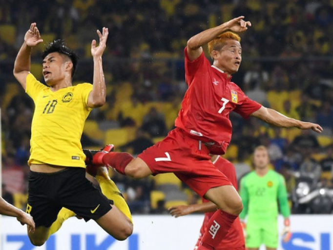 Dù thua, “Messi Lào” vẫn tự tin… giành vé vào bán kết