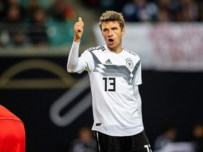 Đức thắng Nga gói gọn trong hiệp một