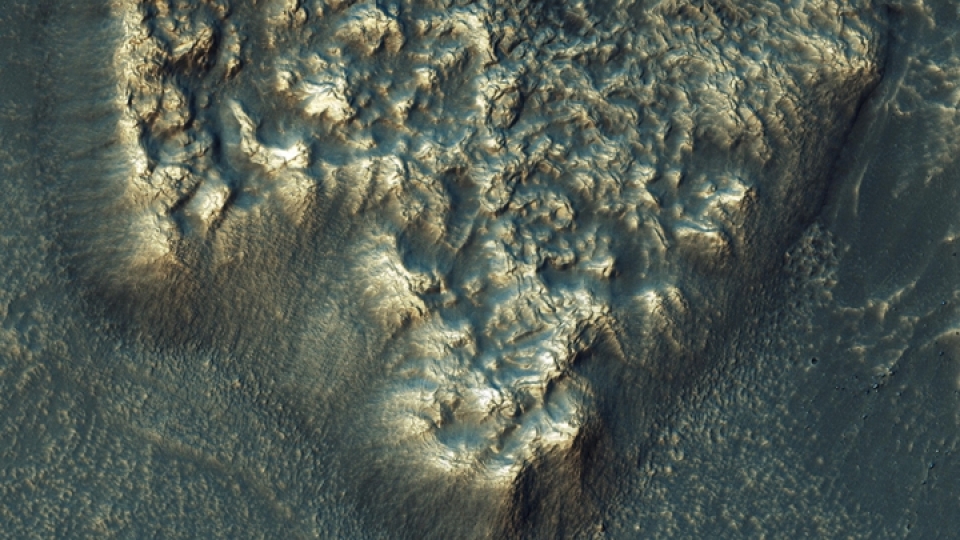 hinh anh ky thu tren be mat sao hoa