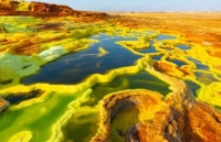 thi tran lanh cong 67 do c den muc long mi phu tuyet