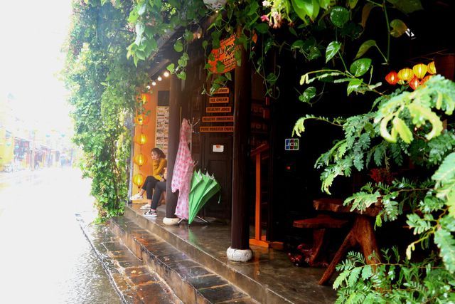 dung bo lo check in hoi an khi mua mua ve