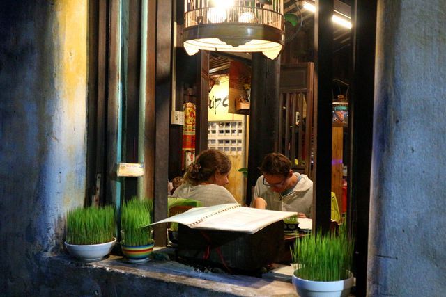 dung bo lo check in hoi an khi mua mua ve