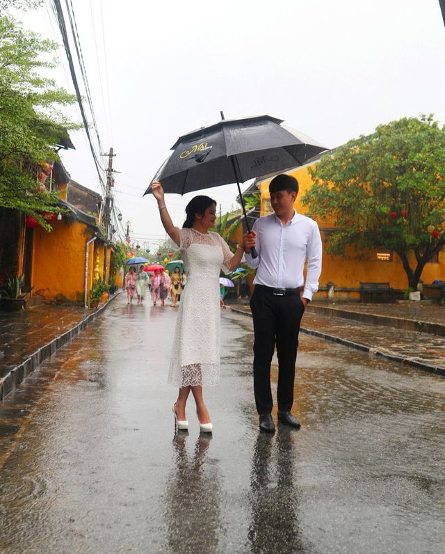 dung bo lo check in hoi an khi mua mua ve
