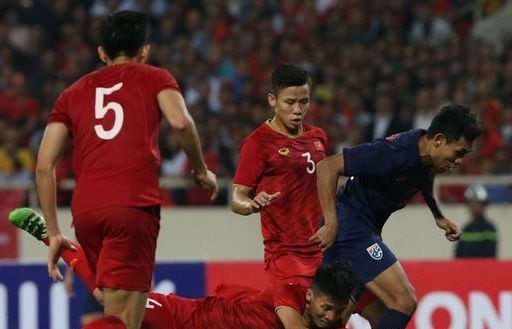 Báo Thái: Tuyển Việt Nam dành sự tôn trọng nhất định cho Thái Lan, Văn Lâm như bạch tuộc khổng lồ