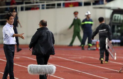 HLV Thái Lan xin lỗi thầy Park, VFF chính thức có văn bản gửi AFC