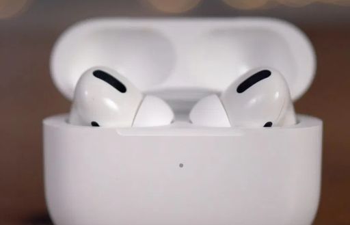 AirPods Pro giá 'chát' nhưng bán chạy gấp đôi so với năm ngoái