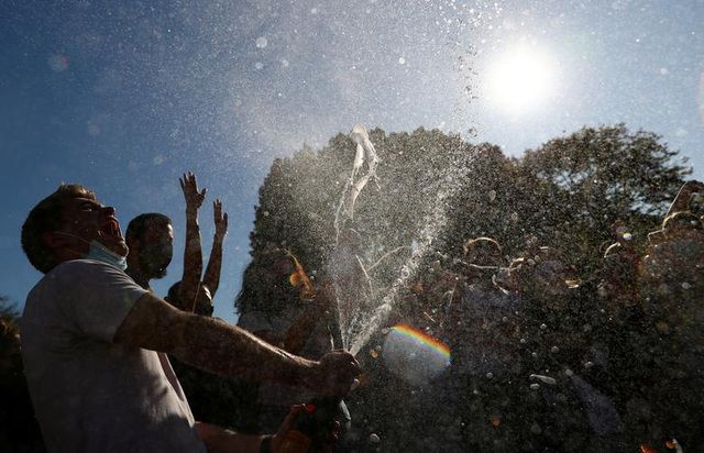 bau cu my 2020 nu cuoi va nuoc mat cua cu tri my sau chien thang cua ong joe biden