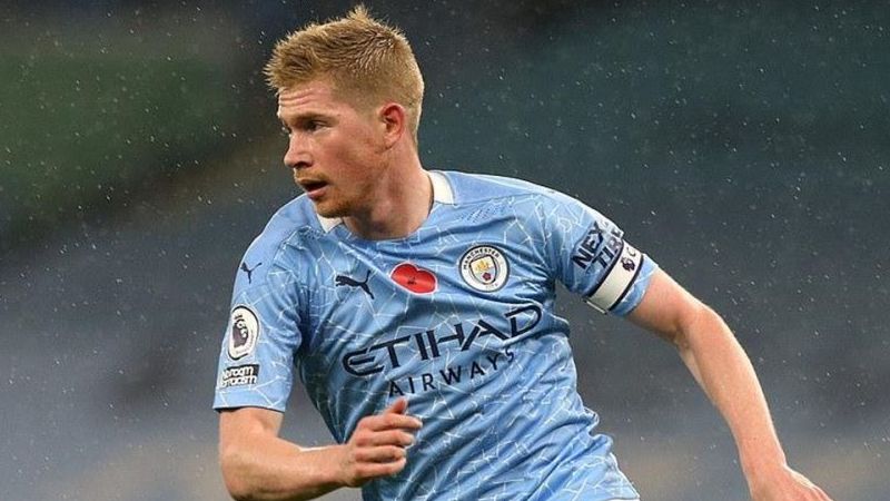 Premier League: Man City-Liverpool chia điểm, Leicester lên ngôi đầu