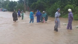 Dự báo thời tiết 3 ngày tới (10-12/11): Nguy cơ cao xảy ra lũ quét, sạt lở đất, ngập úng do mưa lớn ở Trung Bộ, Tây Nguyên
