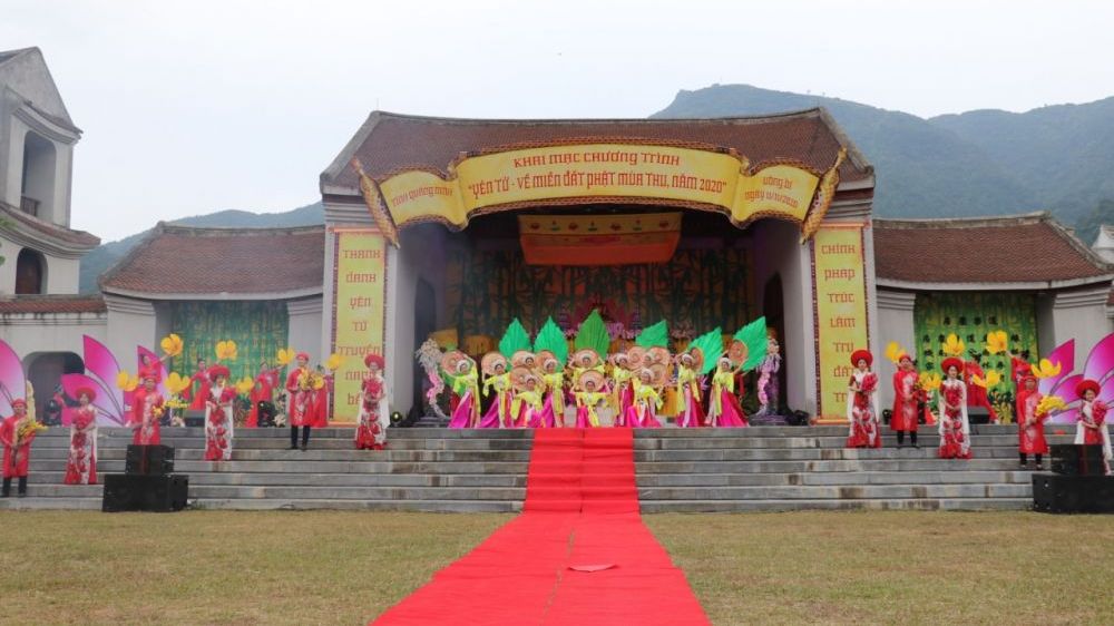 Khai mạc chương trình 'Yên Tử - Về miền đất Phật mùa Thu 2020'