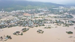 Dự báo thời tiết đêm nay và ngày mai (12-13/11): Bắc Bộ đêm, sáng sớm trời lạnh, ngày nắng; Trung Bộ, Tây Nguyên, Nam Bộ mưa dông rải rác