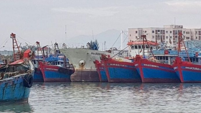 Dự báo thời tiết: Chiều 14/11, bão số 13 trên vùng biển từ Quảng Bình đến Quảng Ngãi, giật cấp 11