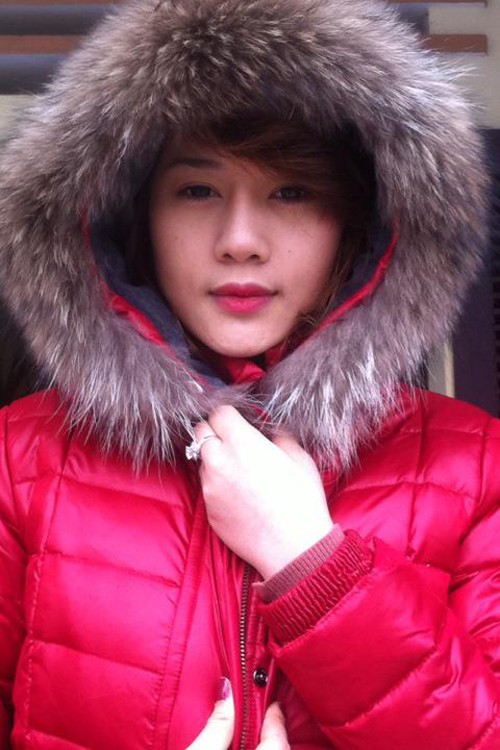 Nhan sắc Phương Oanh thăng hạng theo năm tháng