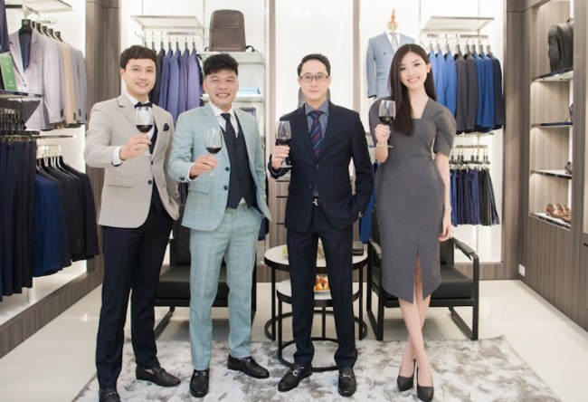 11 tháng 5 ngày: Lương Thanh, Thanh Sơn và Trung Ruồi hội ngộ tại sự kiện cùng MC Hạnh Phúc