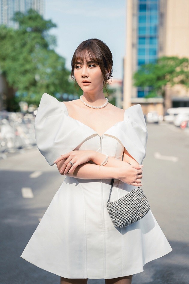 Phim sắp lên sóng VTV3: Loạt ảnh xinh đẹp lung linh của dàn diễn viên 'Thương ngày nắng về'