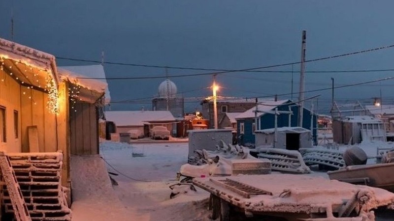 Cuộc sống tách biệt nơi thị trấn nhỏ hơn 2 tháng không có ánh sáng Mặt trời