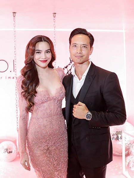 Thời trang tương xứng đẹp đôi Hồ Ngọc Hà bên Kim Lý Thời trang tương xứng đẹp đôi Hồ Ngọc Hà bên Kim Lý