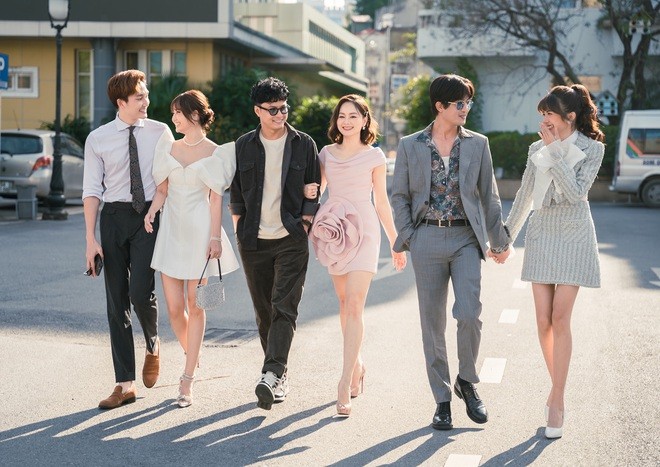 Không chỉ Hồng Đăng mà Doãn Quốc Đam, Đình Tú cũng thay đổi kiểu tóc.