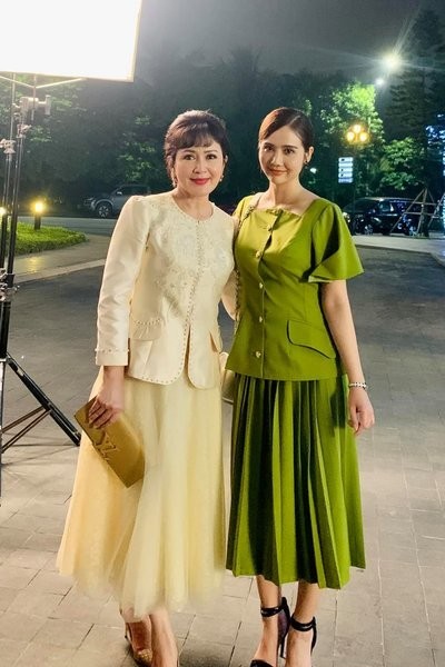 Bí quyết trẻ đẹp vượt thời gian của NSND Minh Hòa