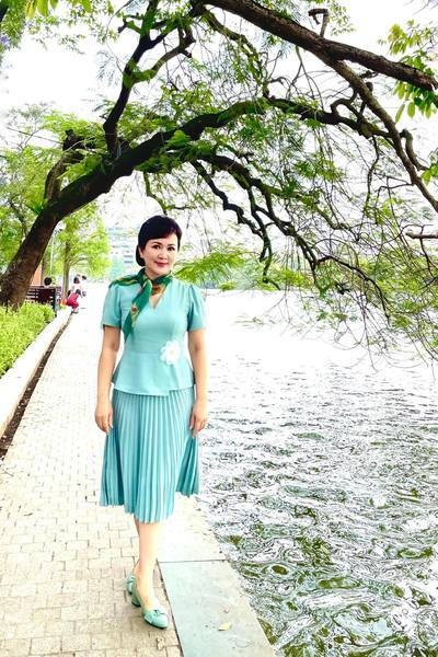 Bí quyết trẻ đẹp vượt thời gian của NSND Minh Hòa