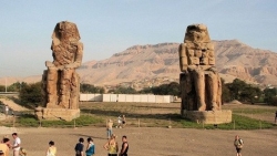 Ai Cập: Truyền thuyết về cặp tượng đá khổng lồ 'biết hát'