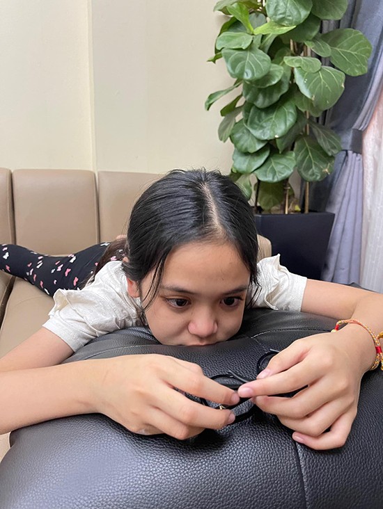 Sự nghiệp diễn xuất và kỹ năng lấy nước mắt người xem của diễn viên nhí kiêm mẫu Chu Diệp Anh