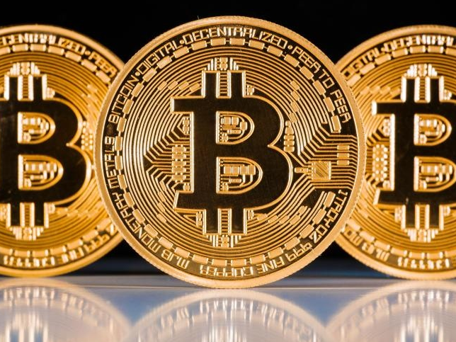 Ngất lên ngất xuống vì mất 75 triệu USD Bitcoin