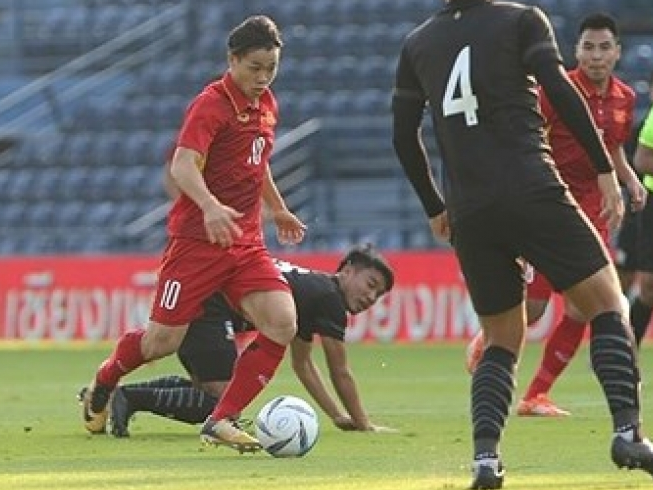 Công Phượng góp mặt vào đội hình tiêu biểu M-150 Cup