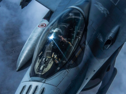 Mỹ trang bị trí thông minh nhân tạo cho tiêm kích F-16