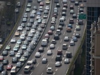 trung quoc thuong hai tro thanh thanh pho dau tien dat gdp 3000 ty ndt