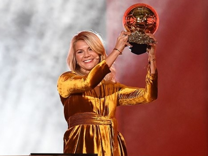 France Football: Lần đầu tiên có giải Quả bóng vàng dành cho nữ cầu thủ