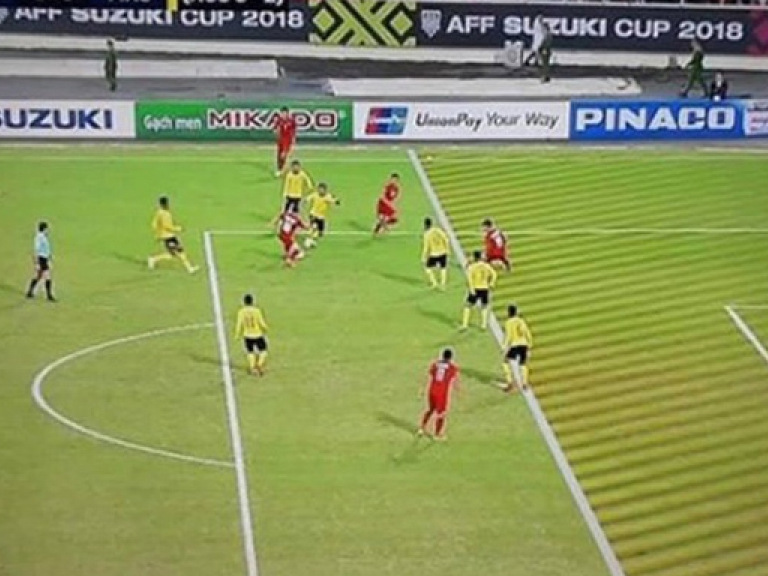 Quang Hải tinh quái phá bẫy việt vị, kiến tạo cho Anh Đức ghi bàn như thế nào?