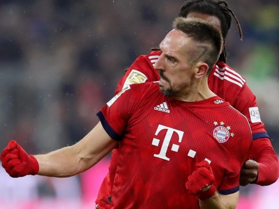 franck ribery sam vai nguoi hung bayern thang nhoc nhan vuot ai rb leipzig