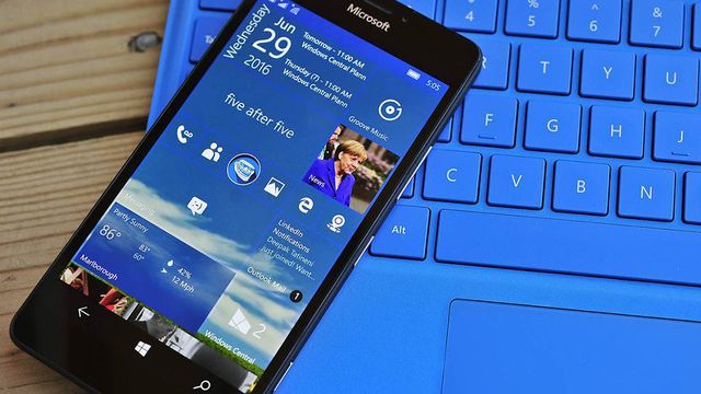 microsoft chinh thuc khai tu windows 10 mobile vi het hy vong