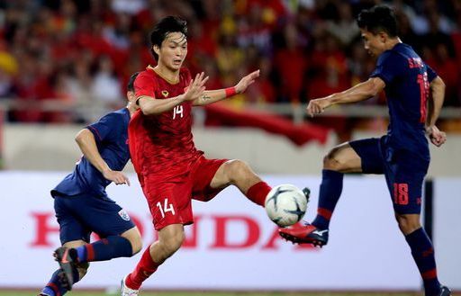 Tiền vệ Tuấn Anh có khả năng sang Tây Ban Nha thử việc