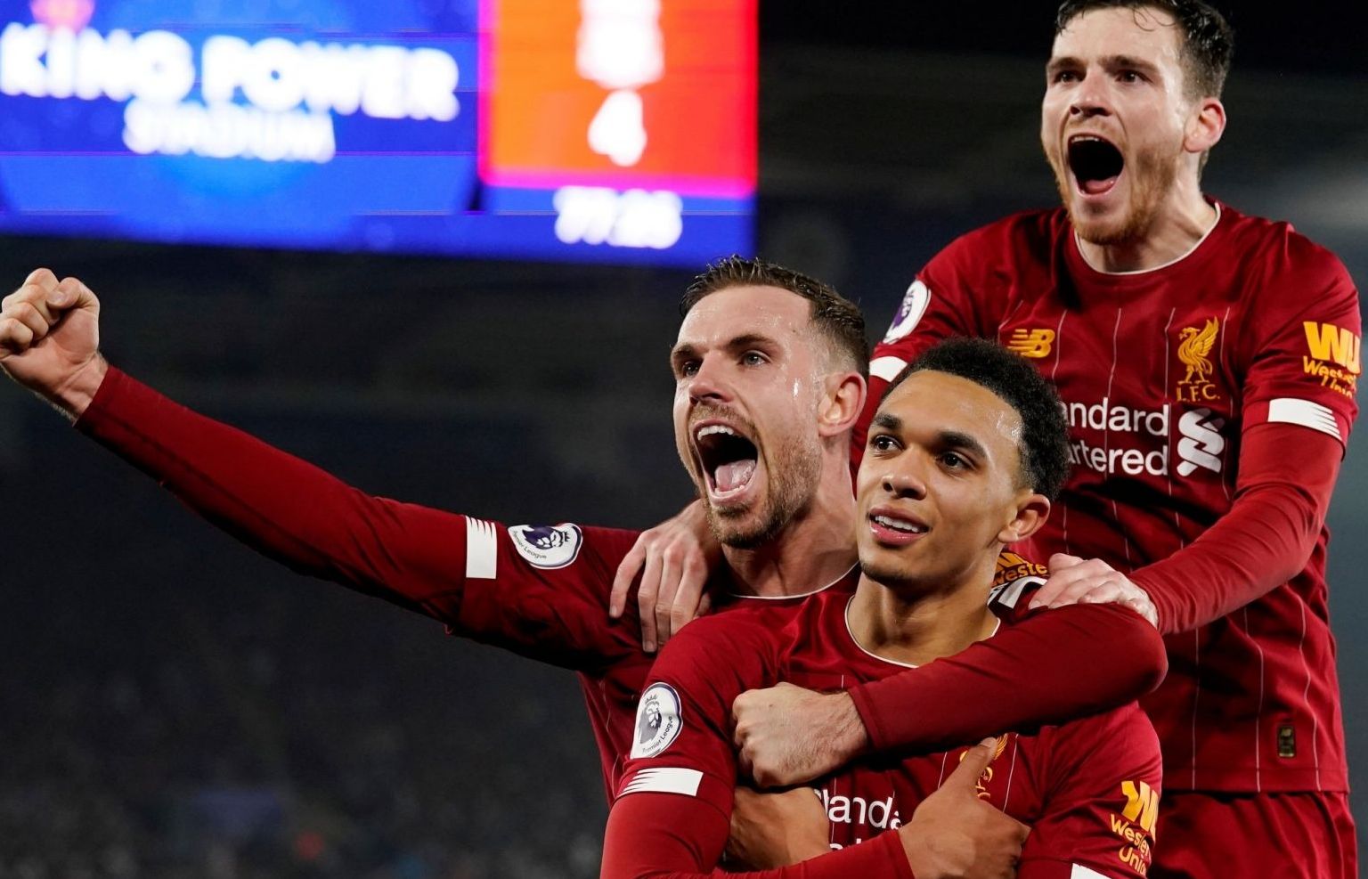 Premier League: Liverpool, M.U thắng hủy diệt, Chelsea lại gây thất vọng
