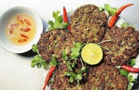 Chả rươi Việt Nam mê hoặc phóng viên quốc tế