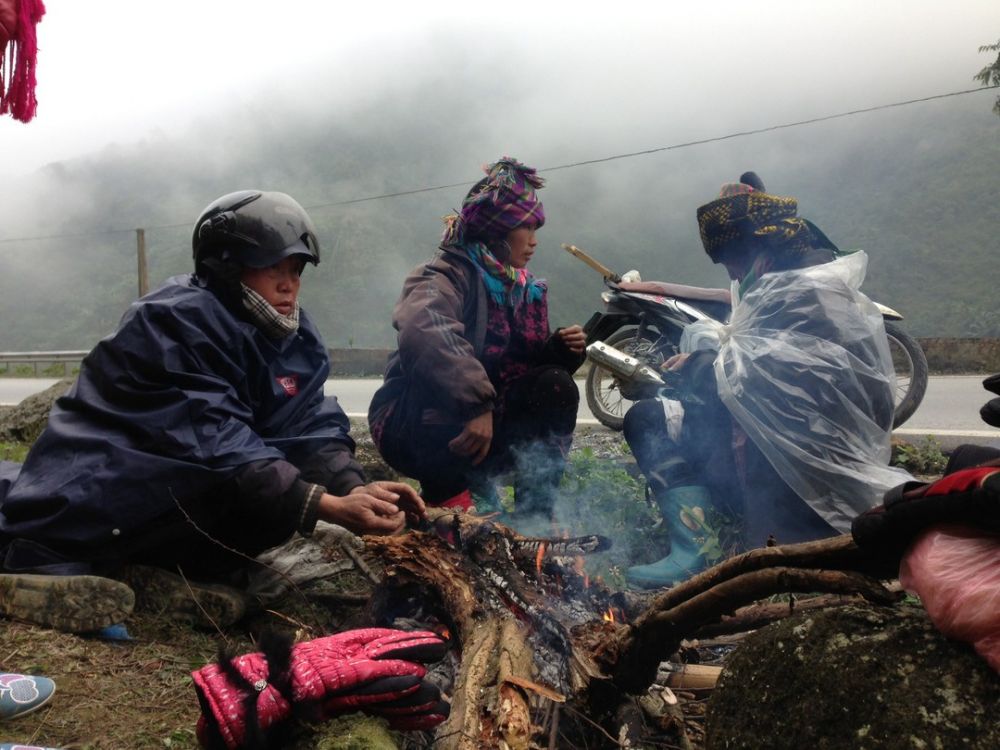 Dự báo thời tiết đêm nay và ngày mai (7-8/12): Bắc Bộ, Bắc Trung Bộ và Tây Nguyên trời tiết tục rét; Vùng núi phía Bắc rét đậm rét hại Dự báo thời tiết đêm nay và ngày mai (7-8/12): Bắc Bộ, Bắc Trung Bộ và Tây Nguyên trời tiết tục rét; Vùng núi phía Bắc rét đậm rét hại
