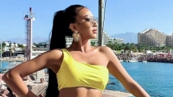 Miss Universe 2021: Các thí sinh khoe dáng với trang phục áo tắm