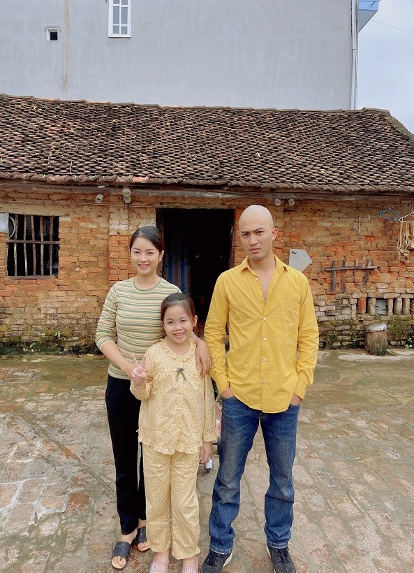 Phố trong làng: Khán giả xót xa và cũng khen Doãn Quốc Đam đóng cảnh Mến ngã đập đầu vào tường Phố trong làng: Khán giả xót xa và cũng khen Doãn Quốc Đam đóng cảnh Mến ngã đập đầu vào tường