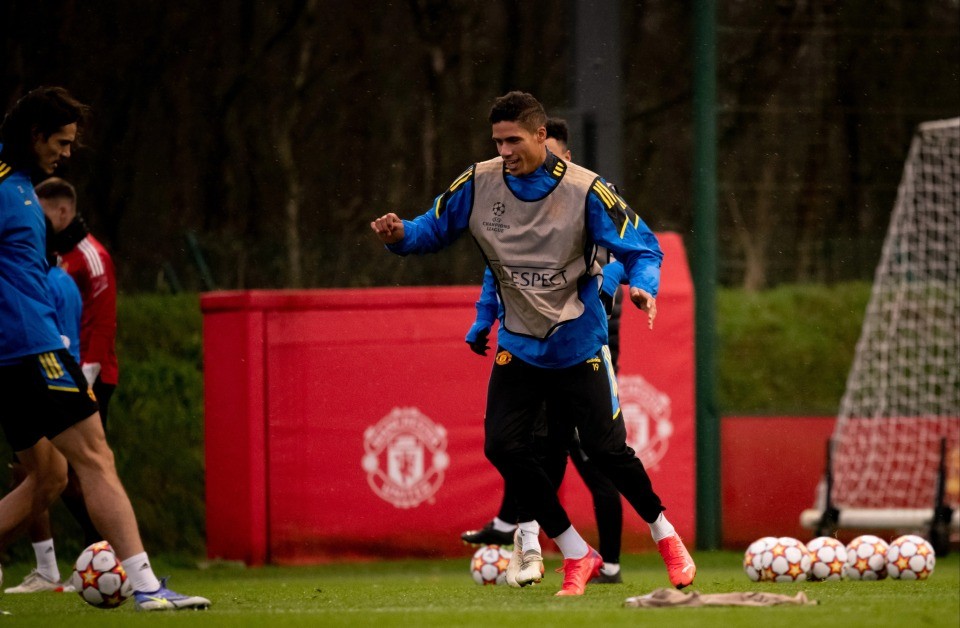 Man Utd: Nhận tin vui Raphael Varane và 'khuấy đảo' thị trường chuyển nhượng Man Utd: Nhận tin vui Raphael Varane và 'khuấy đảo' thị trường chuyển nhượng