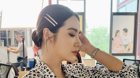 Thời trang công sở của mỹ nhân mặc đẹp nhất phim Thương ngày nắng về